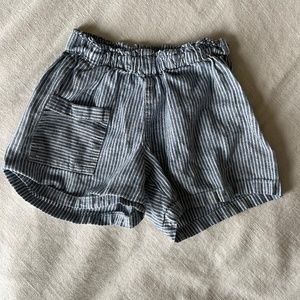 Petits Vilains play shorts 6/7